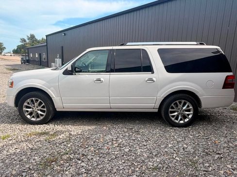 Used 2015 Ford Expedition EL Limited w/ Equipment Group 301A AWD/4WD image 8