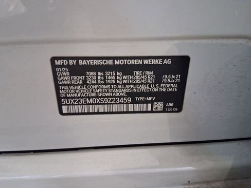 Used 2025 BMW X7 xDrive40i image 12