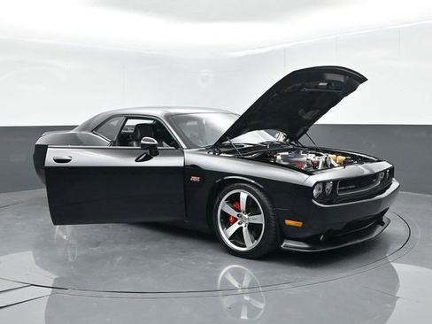 Used 2012 Dodge Challenger SRT8 w/ Premium Sound Group RWD image 61
