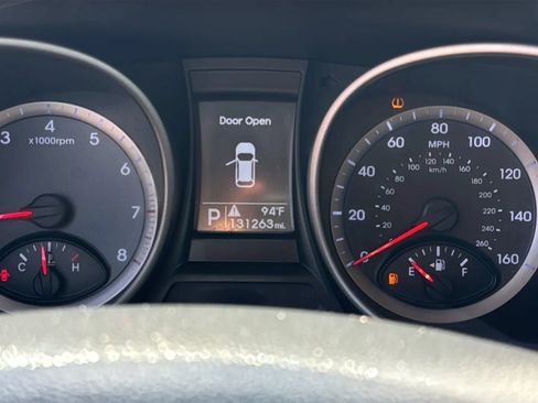 Used 2014 Hyundai Santa Fe Sport w/ Popular Equipment Package 02 FWD image 22