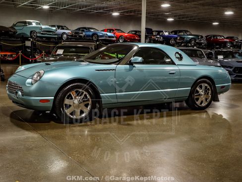 Used 2002 Ford Thunderbird Deluxe image 6
