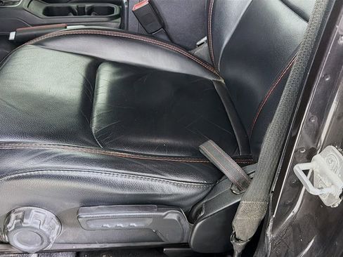 Used 2018 Jeep Wrangler Unlimited Rubicon image 21