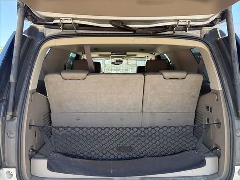 Used 2017 GMC Yukon SLT w/ Open Road Package RWD image 25