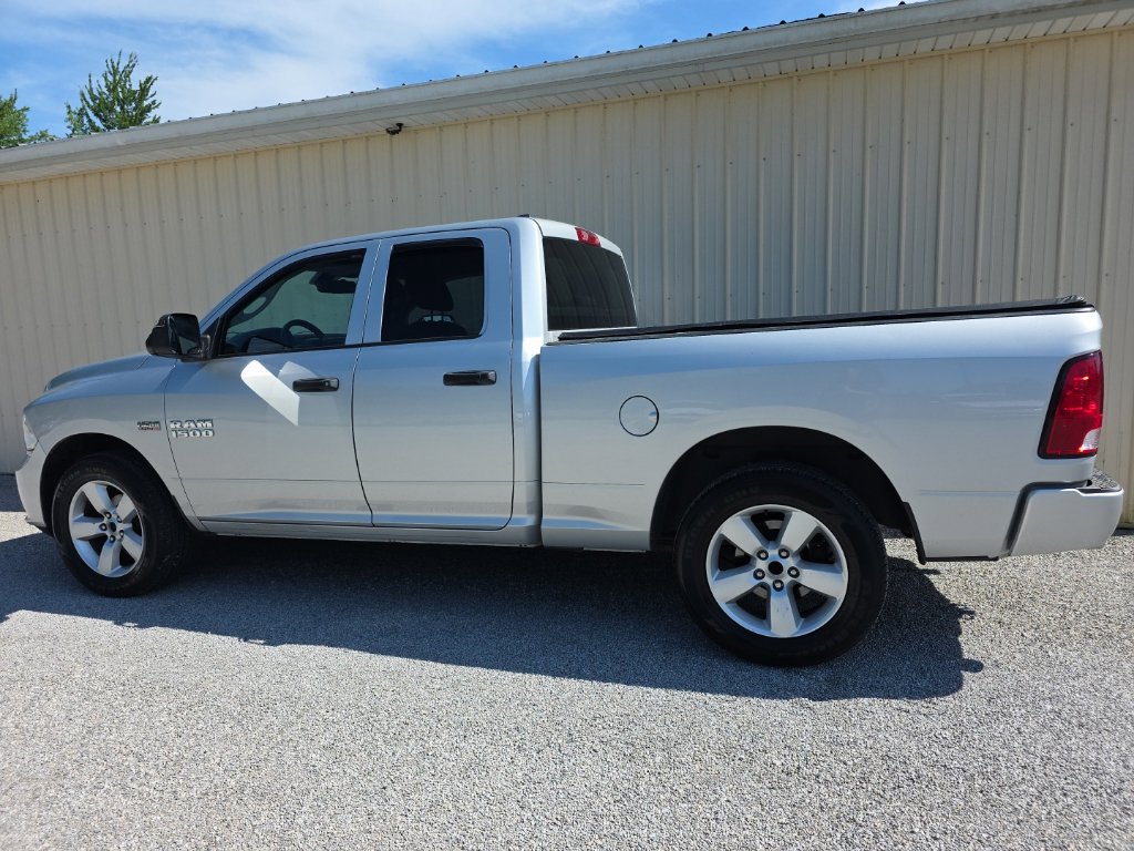 Used 2016 RAM 1500 Express AWD/4WD image 10
