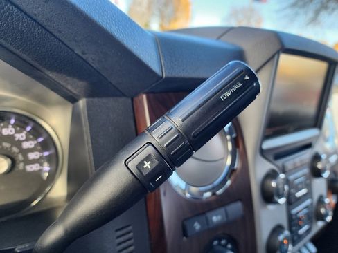 Used 2013 Ford F250 Lariat w/ Chrome Pkg image 34