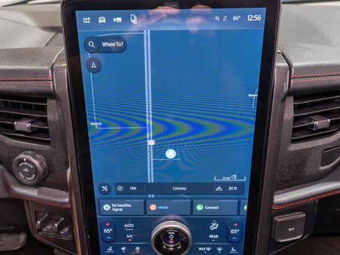Used 2023 Ford Expedition Limited RWD image 19