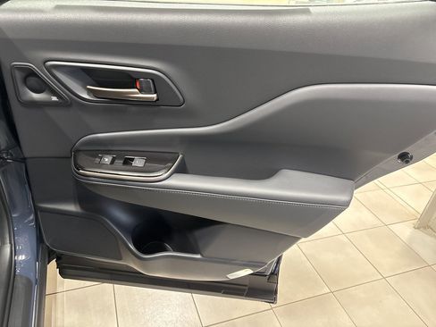 New 2026 Toyota Crown Platinum image 20