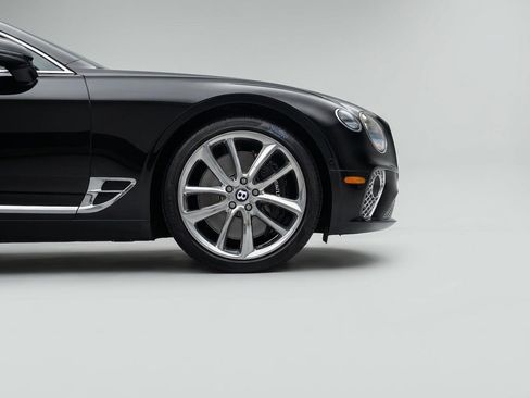 Used 2023 Bentley Continental GT Azure AWD/4WD image 6