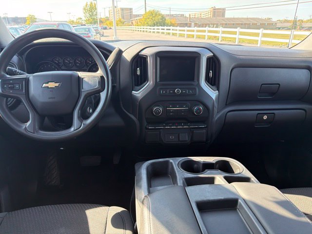 Used 2020 Chevrolet Silverado 1500 Custom w/ Custom Value Package AWD/4WD image 21