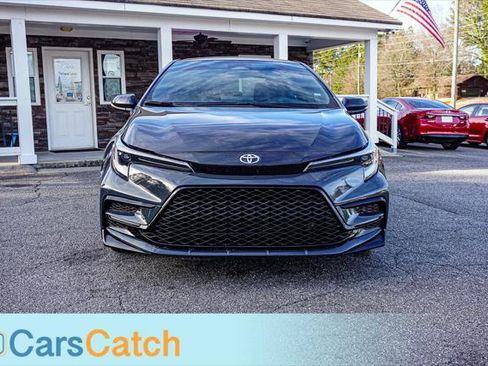 Used 2024 Toyota Corolla SE image 11