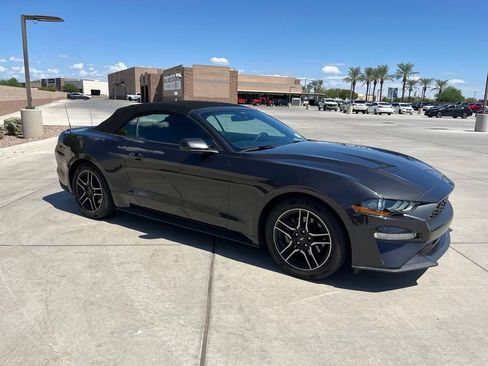 Used 2023 Ford Mustang Premium RWD image 4