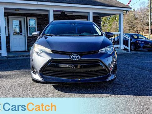 Used 2018 Toyota Corolla LE image 11