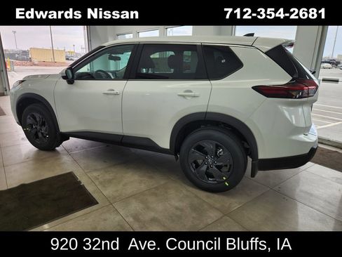 New 2026 Nissan Rogue SV w/ Cold Weather Package image 3