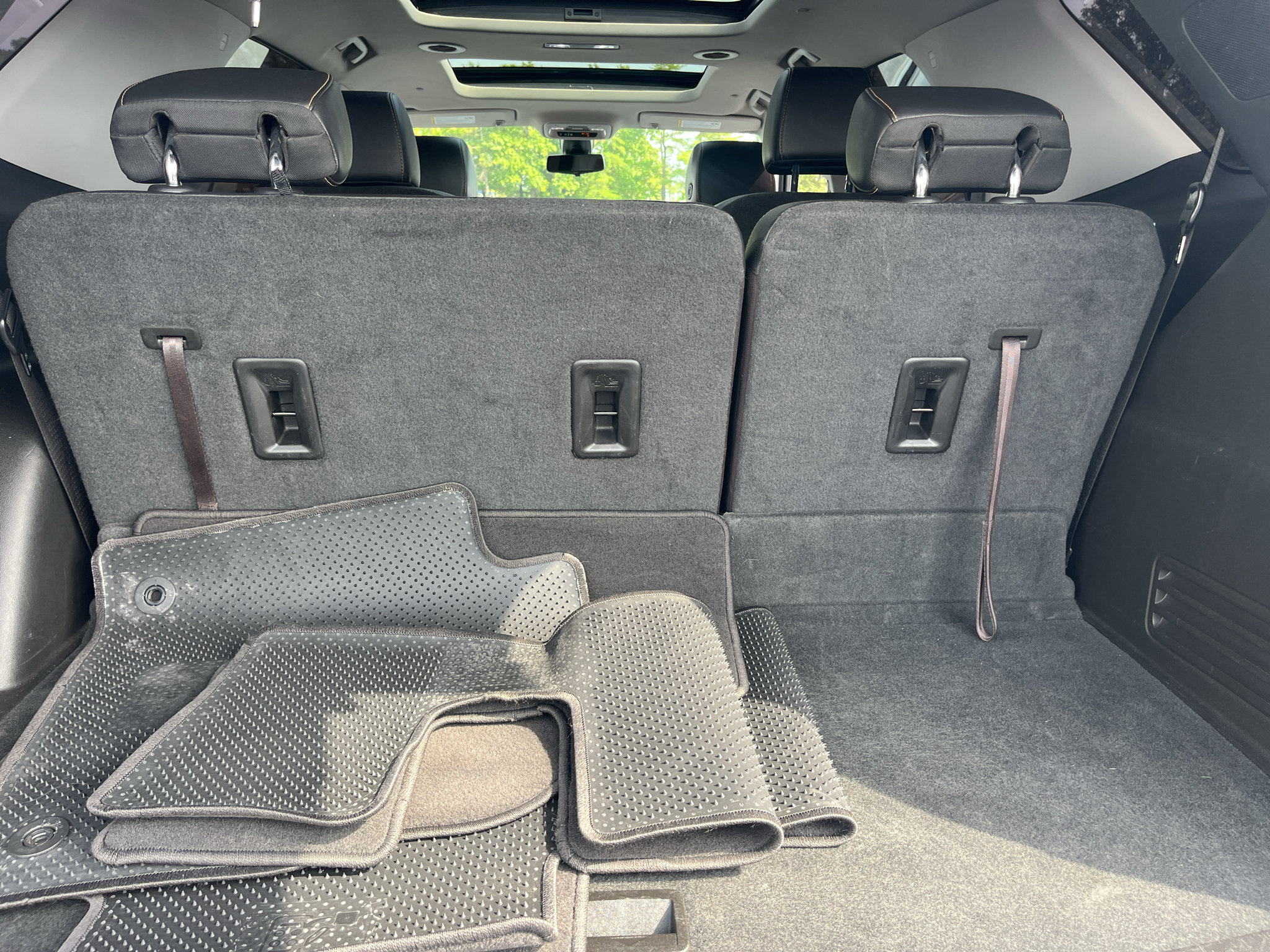 Used 2019 Chevrolet Traverse LT w/ LT Premium Package FWD image 8