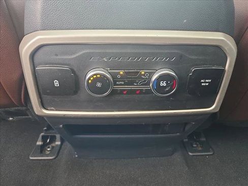 Used 2024 Ford Expedition Max Limited RWD image 18