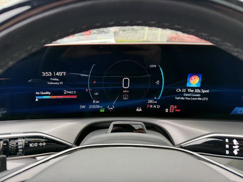 Used 2026 Cadillac Vistiq Luxury image 20