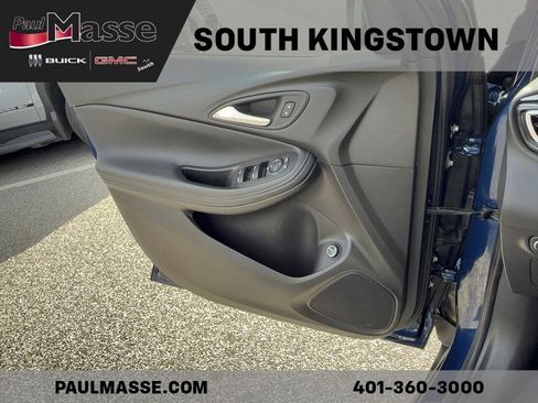 Used 2023 Buick Encore GX Select image 14
