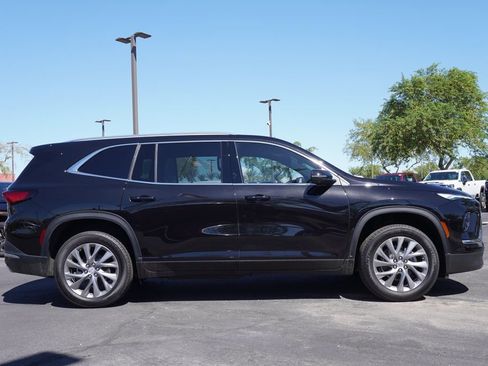 New 2026 Buick Enclave Preferred w/ Power Package image 2