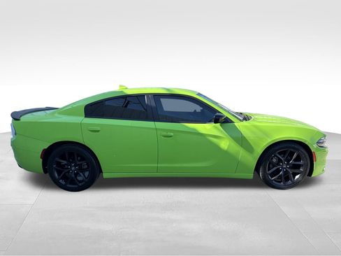Used 2023 Dodge Charger SXT w/ Blacktop Package RWD image 4