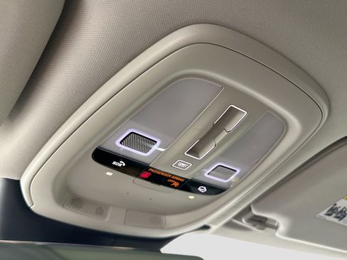 New 2025 Volvo S90 B6 Ultra w/ Lounge Package image 16