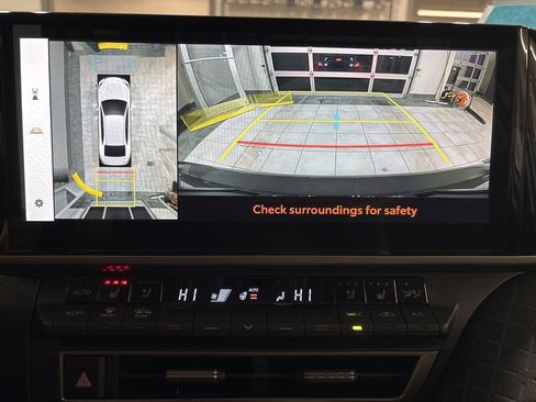 New 2025 Toyota Camry XLE image 11