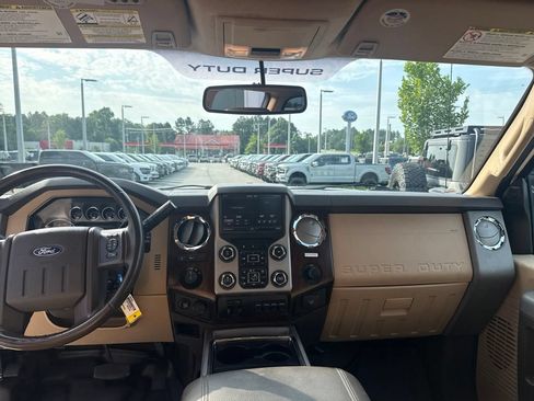 Used 2016 Ford F350 Lariat w/ Lariat Ultimate Package AWD/4WD image 27