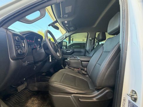 Used 2023 Chevrolet Silverado 3500 W/T w/ WT Fleet Convenience Package image 19