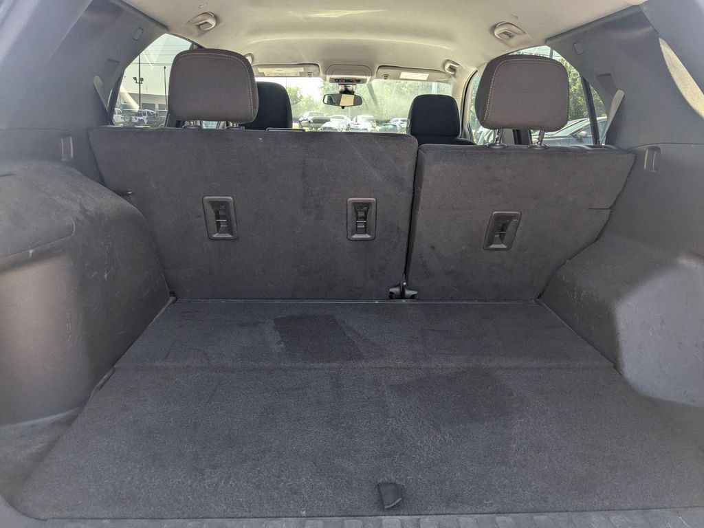 Used 2024 Chevrolet Equinox LT AWD/4WD image 30