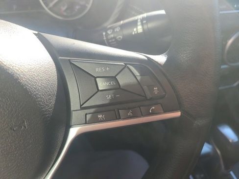 Used 2024 Nissan Sentra SV image 21