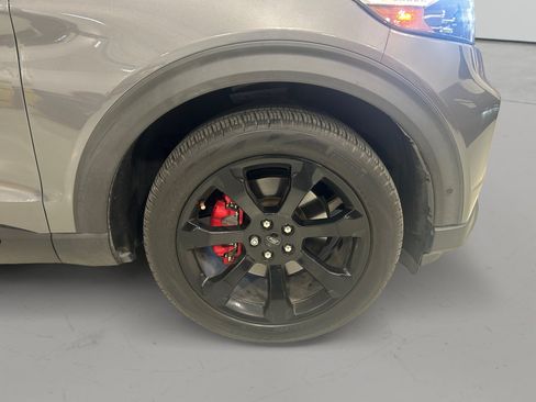 Certified 2021 Ford Explorer ST w/ Equipment Group 401A AWD/4WD image 8