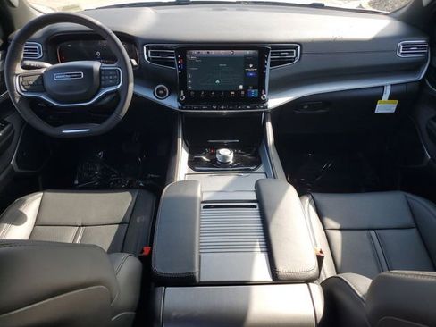 New 2026 Jeep Grand Wagoneer 4WD w/ Premium Group I image 19