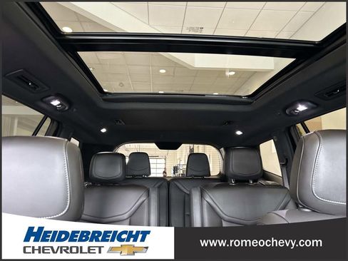 Certified 2023 Cadillac XT6 Premium Luxury image 35