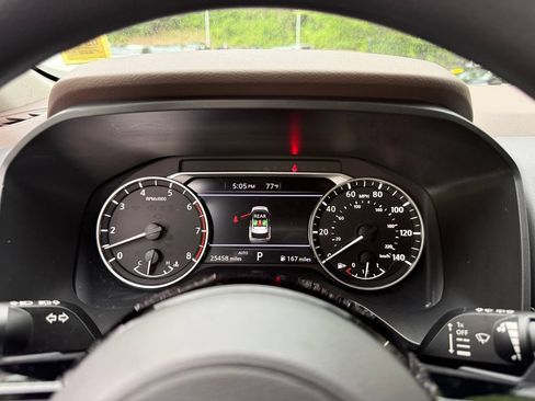 Used 2023 Nissan Rogue SV AWD/4WD image 21