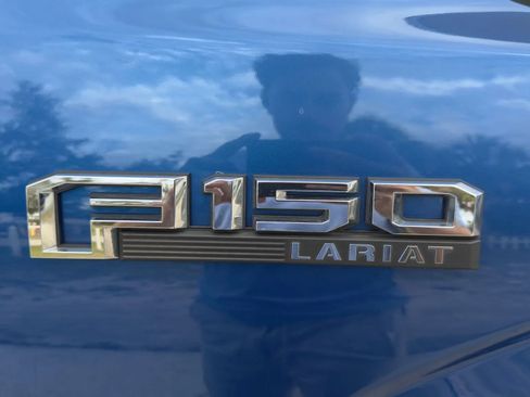 Used 2018 Ford F150 Lariat w/ Equipment Group 502A Luxury image 19