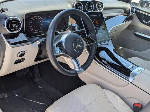 Used 2026 Mercedes-Benz GLC 300 4MATIC image 10