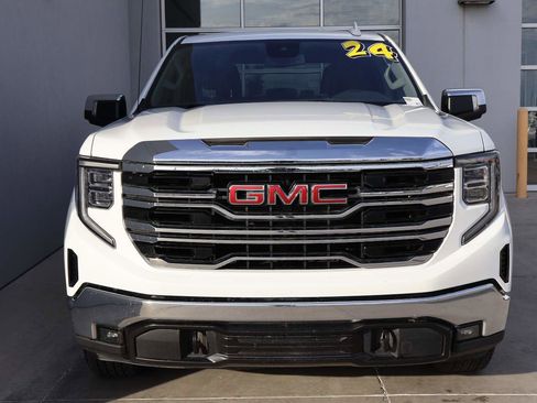 Used 2024 GMC Sierra 1500 SLT image 5