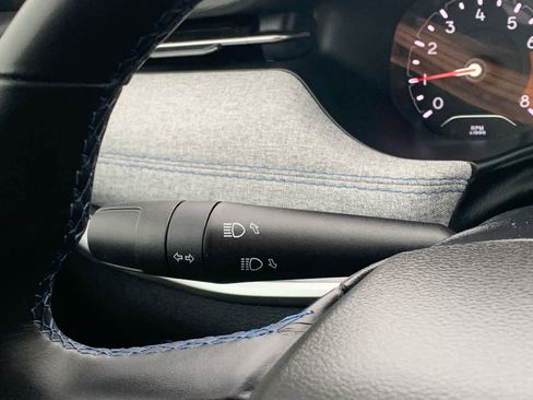 Used 2022 Jeep Compass Latitude w/ Sun and Sound Group image 19