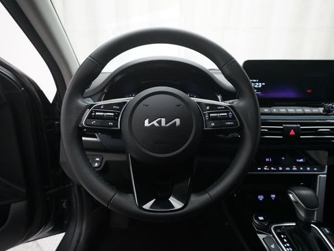 Used 2023 Kia Seltos Nightfall Edition image 4