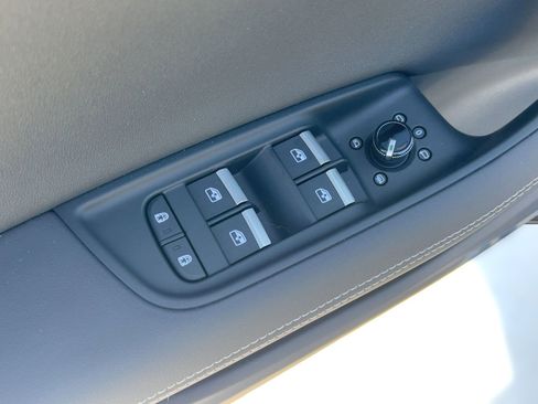 New 2026 Audi Q7 3.0T Premium Plus image 13