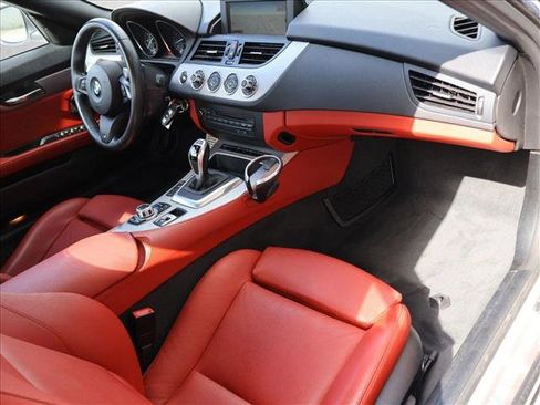 Used 2011 BMW Z4 sDrive35i RWD image 23