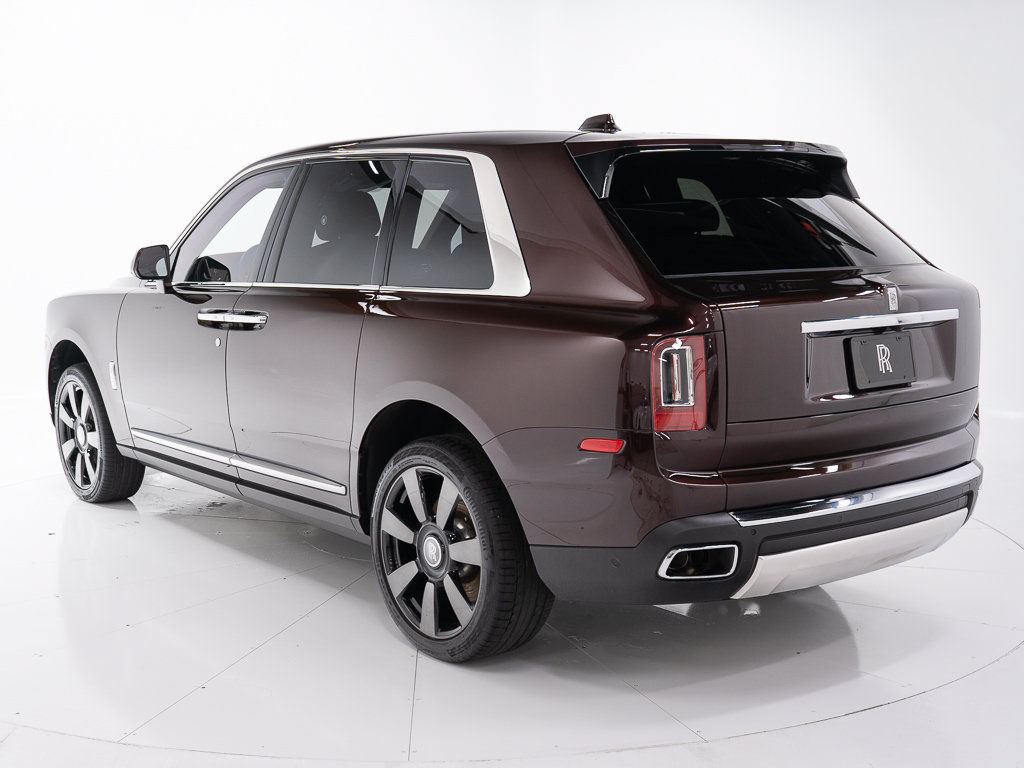Certified 2023 Rolls-Royce Cullinan AWD/4WD image 3