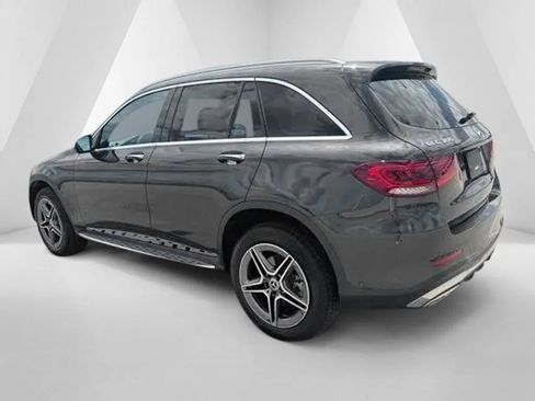 Used 2022 Mercedes-Benz GLC 300 4MATIC image 5