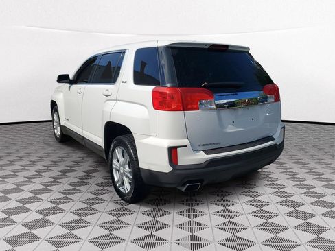 Used 2017 GMC Terrain SLE FWD image 4