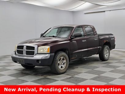 Used 2005 Dodge Dakota SLT