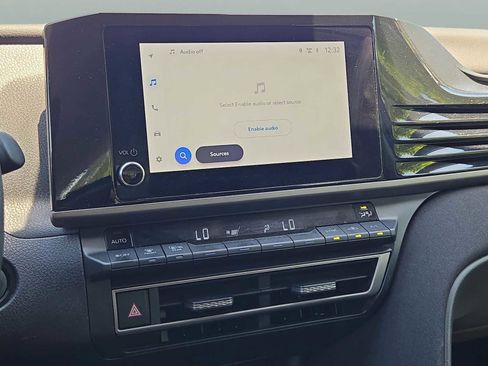 Used 2025 Toyota Camry LE image 25