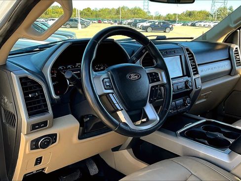 Used 2020 Ford F250 Lariat w/ Lariat Value Package image 16