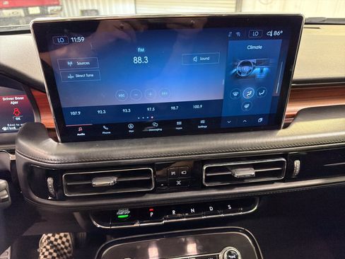 Used 2022 Lincoln Nautilus Reserve FWD image 20