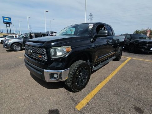 Used 2019 Toyota Tundra SR5 w/ SR5 Upgrade Package image 7