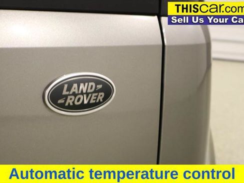 Used 2021 Land Rover Range Rover Evoque R-Dynamic SE AWD/4WD image 14