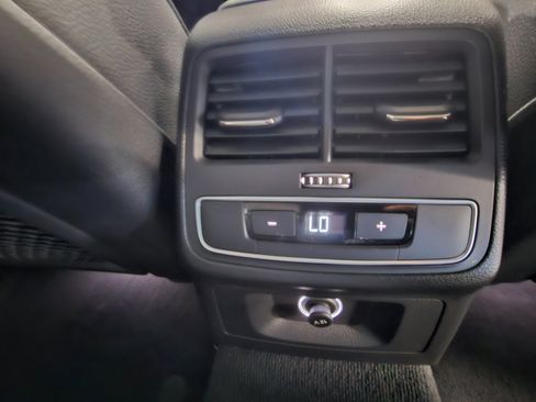 Used 2018 Audi A4 2.0T Ultra Premium w/ Convenience Package image 18